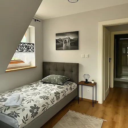 U Moni * 자코파네