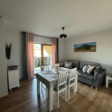 Apartment U Moni *